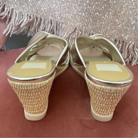 Dolce Vita Nyome Twisted Wedges  in Light Gold Stella - Size 8 - Picture 9 of 12